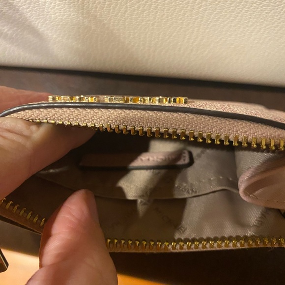 Michael Kors Avril Crossbody & Satchel Purse & Pink Jetset Wallet - Picture 10 of 11